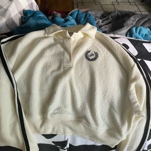 Victoria’s Secret Pink Crop shirt